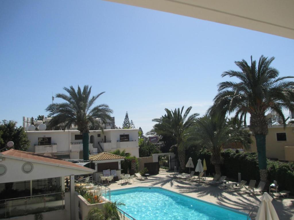 Andries Apartments Paphos Exterior foto
