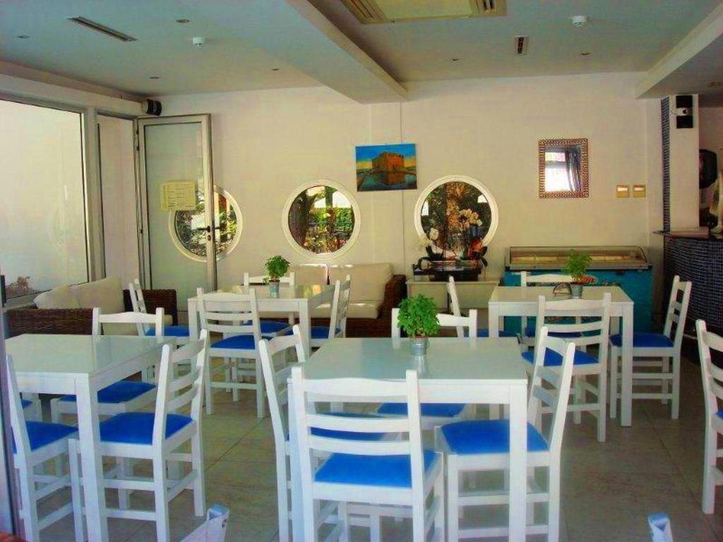 Andries Apartments Paphos Exterior foto